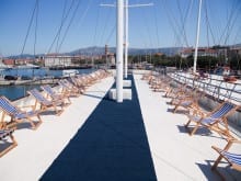 Sailing holiday accommodation